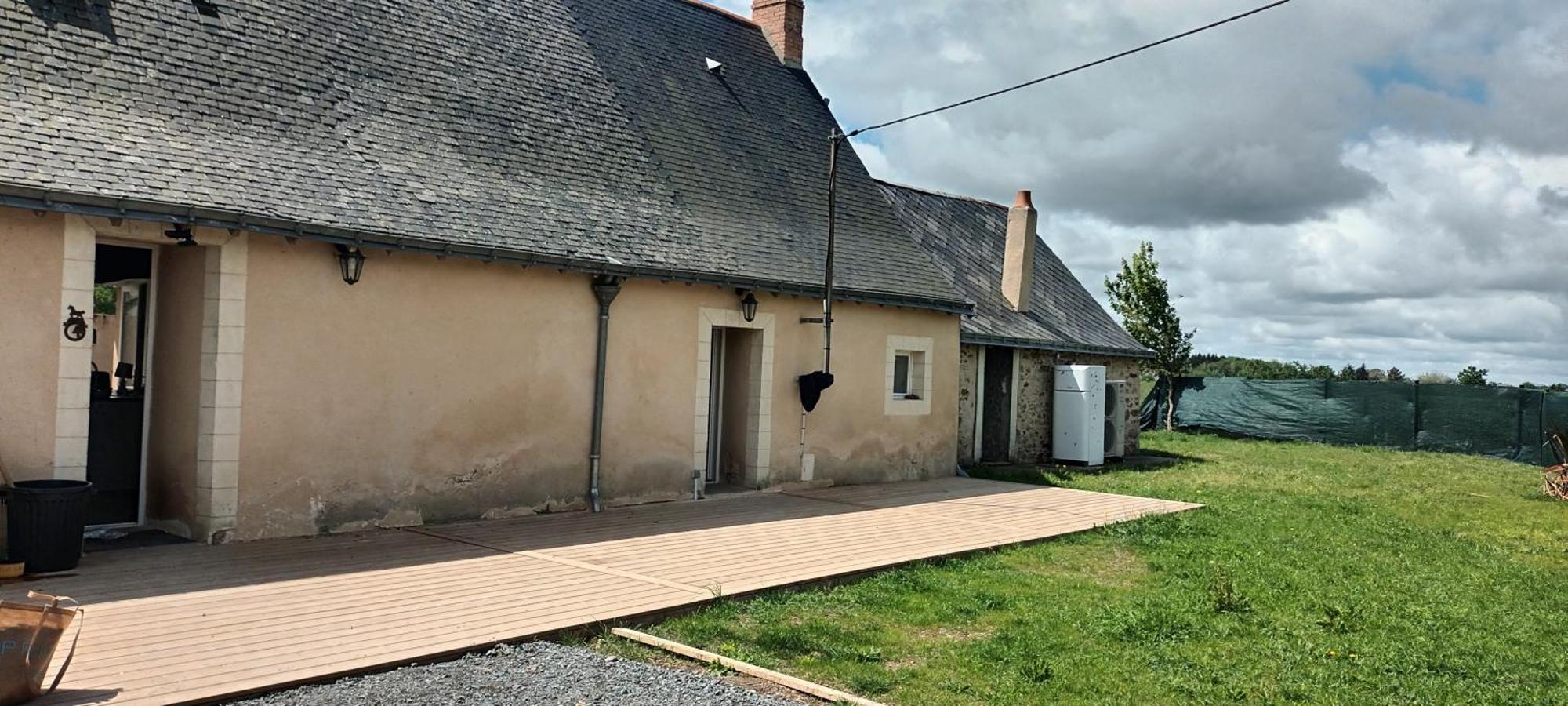 Maison De Campagne Seiches-sur-le-Loir Exteriér fotografie